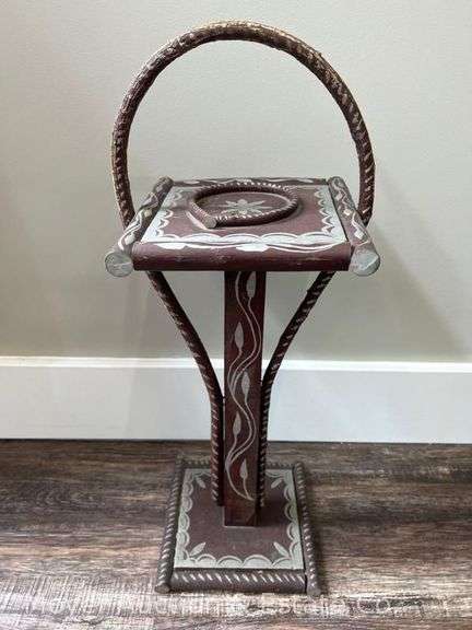 Adirondack Style Stand, 22"h image