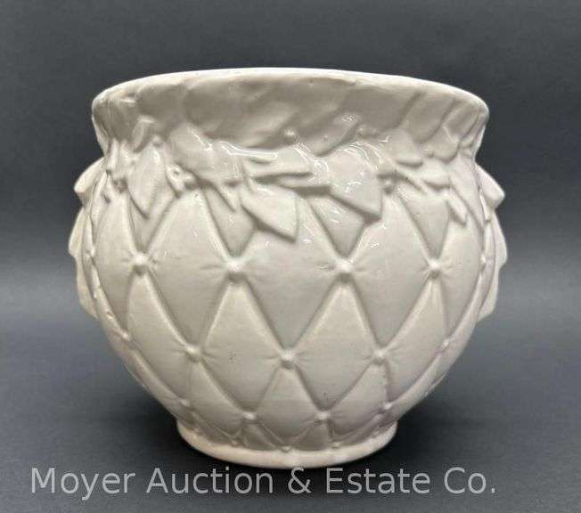 McCoy Pottery Quilted Diamond Berry Jardiniere, 7.5"h image