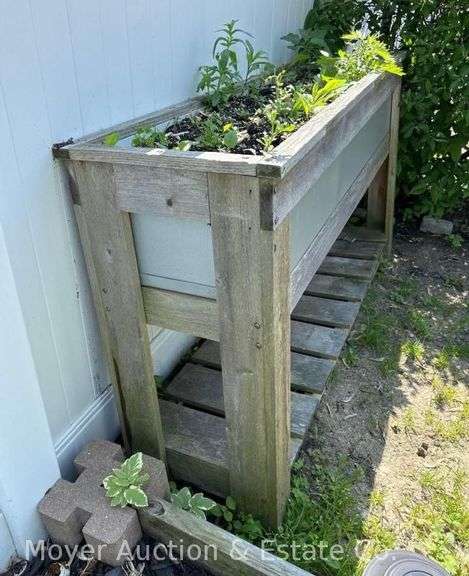 Raised Patio Garden Box, 61"x17"x35"h