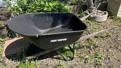 True Temper Metal Wheel Barrow, Pneumatic Tire
