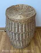 Wicker Basket with Lid, 23"h