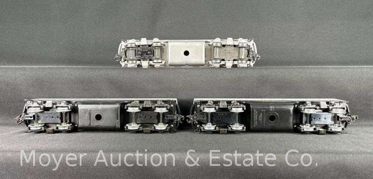 (3) Lionel "B" Units, Santa Fe and (2) Canadian Pacific
