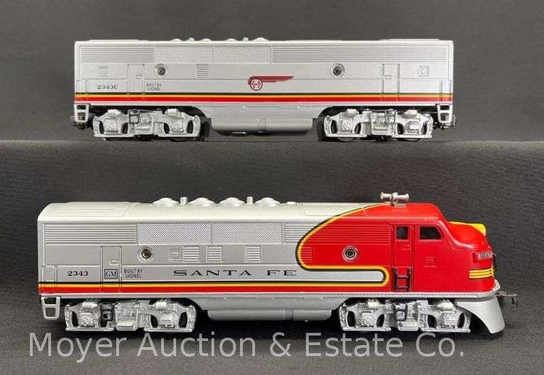 Lionel No. 18128 and 18129 Santa Fe F-3 Diesel Locomotives "A" and "B" Units, with Original Boxes image