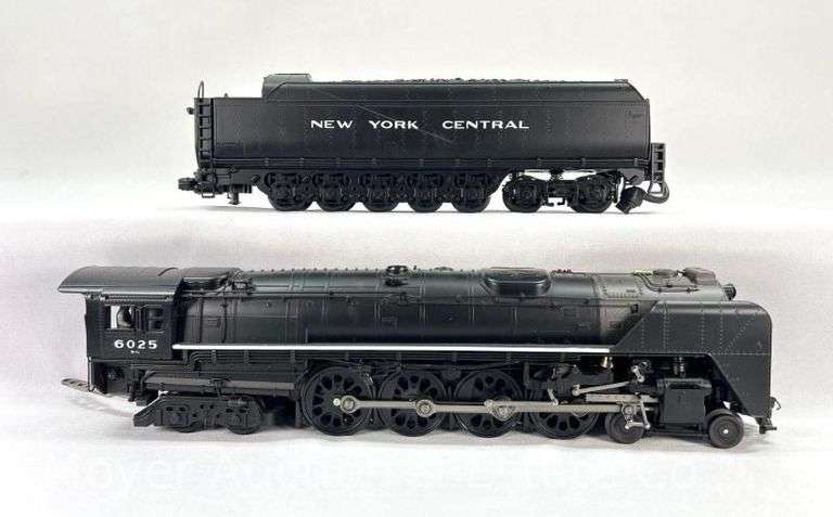 MTH New York Central 4-8-4 Niagara Steam Engine, No. 3047, with Original Box image