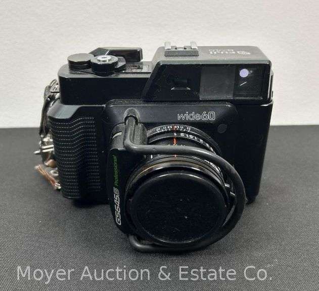 Fujifilm Fuji GS645S Wide60 Film Camera with Lens image