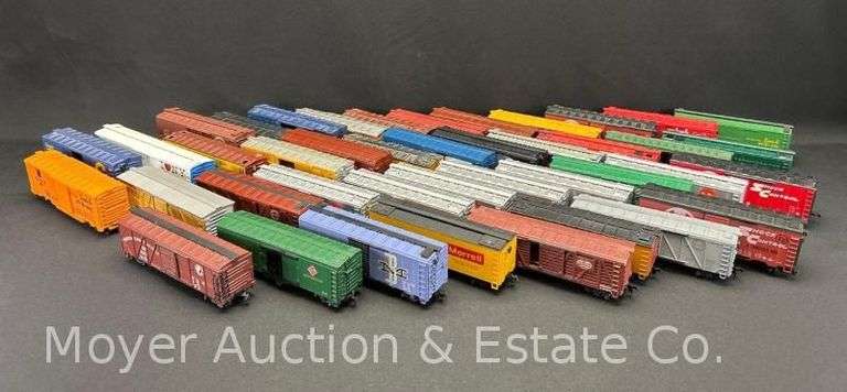 (40) Asst. HO Scale Freight Cars image