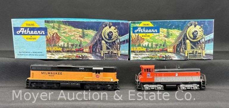 Athearn HO Scale Diesel Switcher and Locomotive, with Original Boxes image