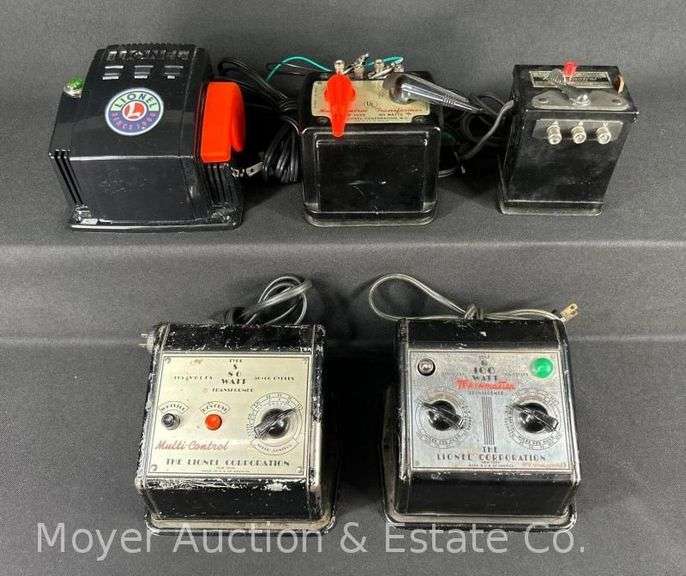 (5) Lionel Transformers image