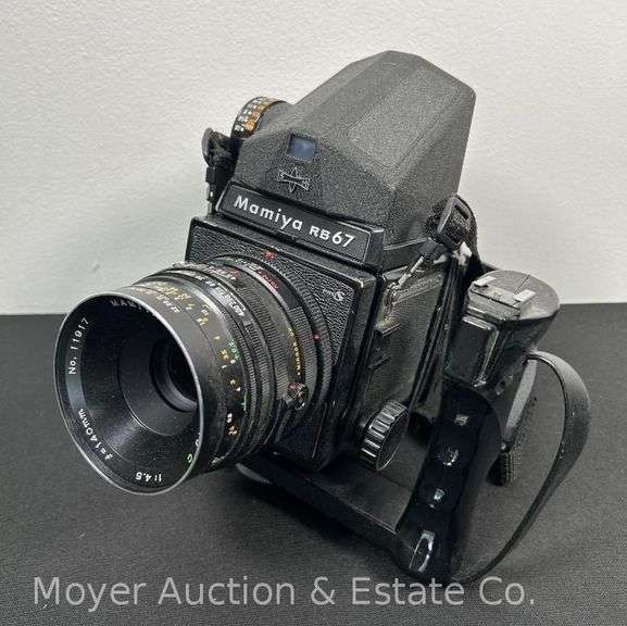 Mamiya RB67 Film Camera with 140mm f4.5 Lens, Camera Bag, Lens Caps, and Fitlers image
