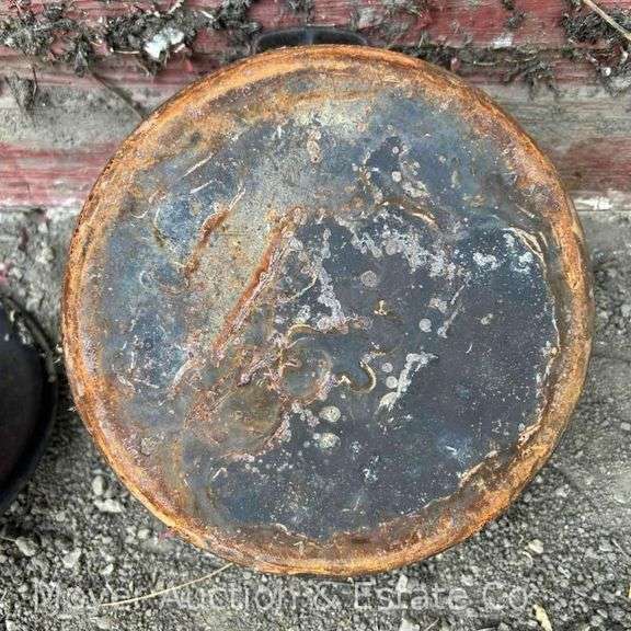 Cast Iron Dutch Oven with Lid, Older, Marked with 8, 10"w