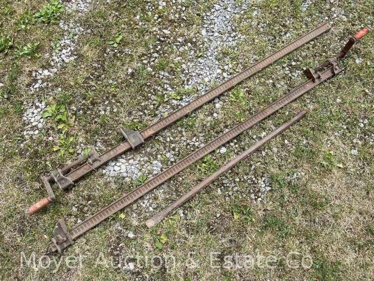(2) 48” Bar Clamps with Pry Bar image