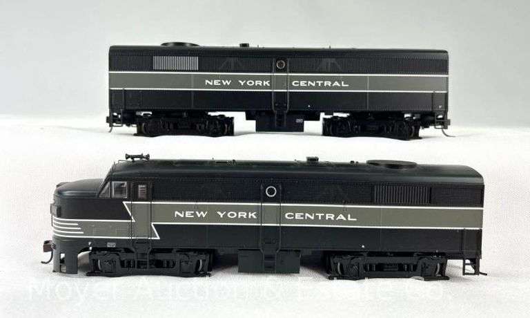 (2) Bachmann HO Scale New York Central Alco FA2 Diesel Locomotives, No. 64602, with Original Boxes