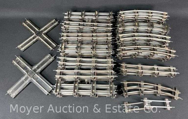 (110) Pieces of Asst. S Gauge Track image