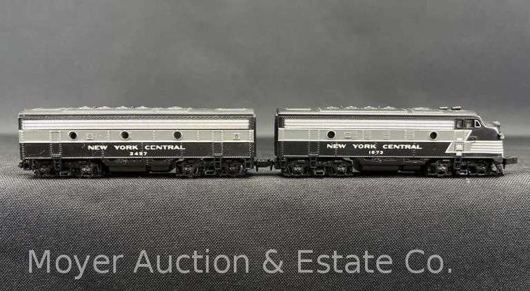 Bachmann Spectrum N Scale NYC F7 AB Diesel Set, No. 81254, with Original Case image