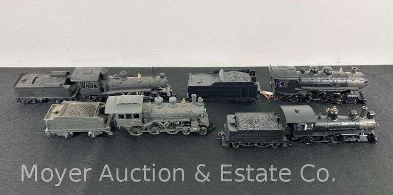 (4) HO Scale Steam Locomotives and Tenders image
