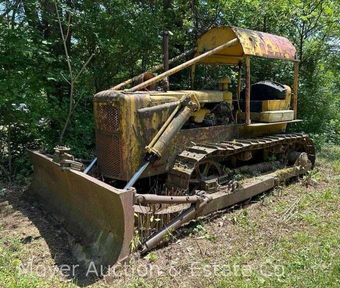 Caterpillar D6 Bulldozer, Hasn’t Moved in a Number of Years, Condition Unknown image