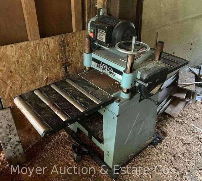 Delta DC-380 Thickness Planer, 3hp Motor, 14”w Feed, with Base and Roller Extensions