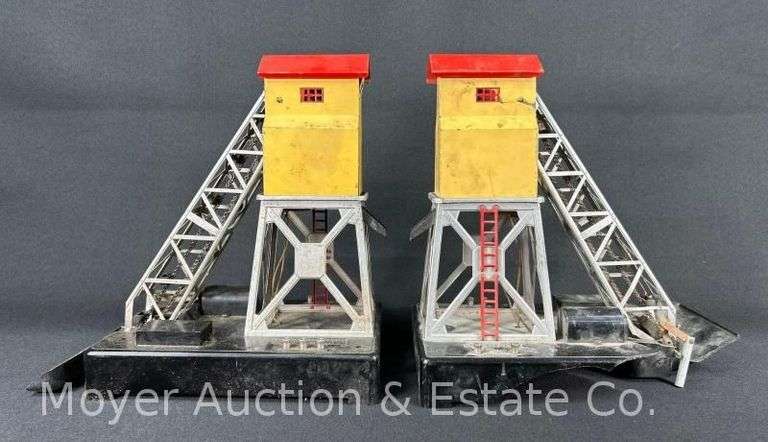 (2) Lionel No. 97 Coal Elevators, See Pictures for Condition image
