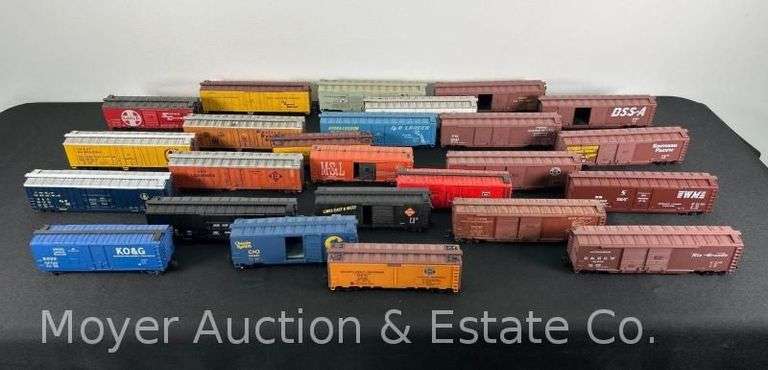 Group of Asst. HO Scale Freight Cars, No Boxes image