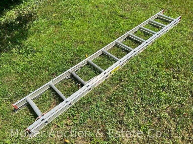 20’ Louisville Aluminum Extension Ladder, Type 3 image