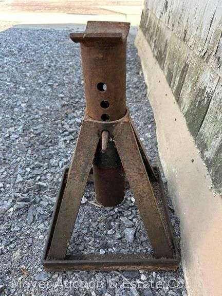 Large Jack Stand, 20"h