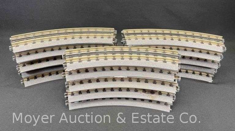 (26) MTH FastTrack Curved Track Sections image