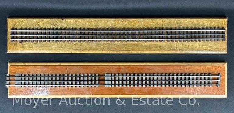 (2) 36" O Gauge Display Boards