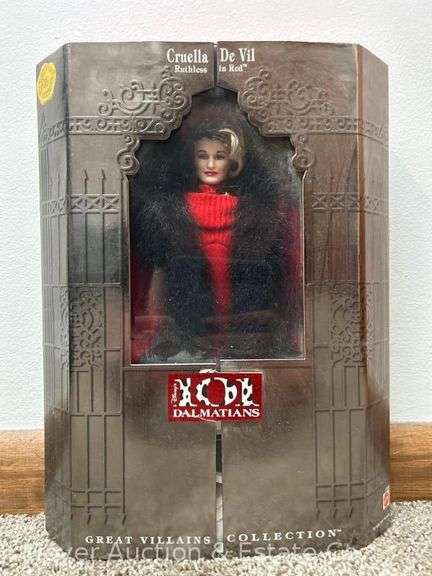 101 Dalmatians Curella De Vil Doll, Mattel image