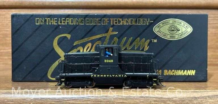 Spectrum HO Scale Pennsylvania GE 44 Ton Switcher, No. 9351, with Original Box image