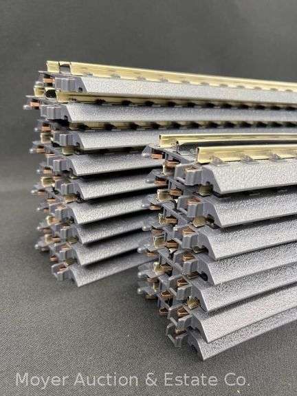 (16) MTH FastTrack Curved Track Sections