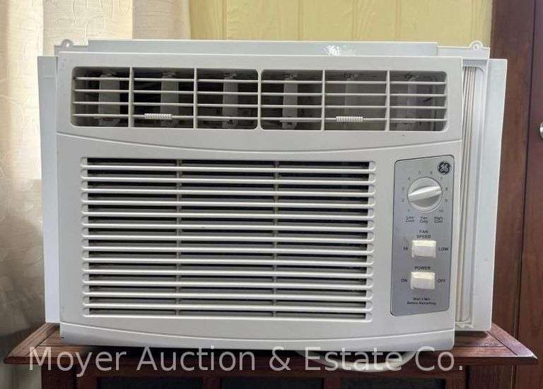 General Electric Window Air Conditioner, Unknown Operating Condition image