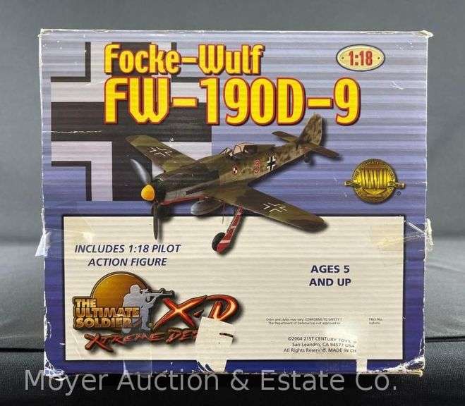21st Century Toys Focke Wulf FW-190D-9 1:18 Scale Plastic Airplane Model, with Original Box
