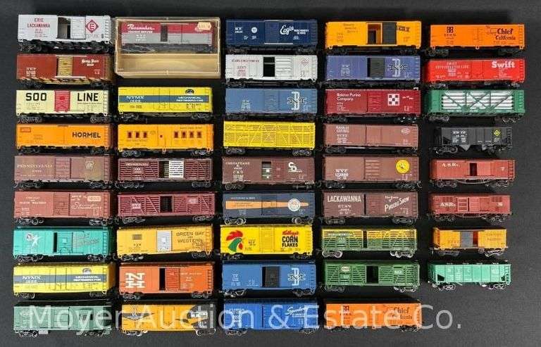 (40) Asst. HO Scale Freight Cars image
