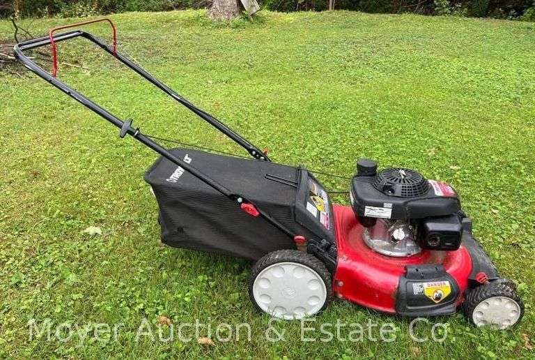 Troy-bilt Push Mower, Starts and Runs, with Bag image