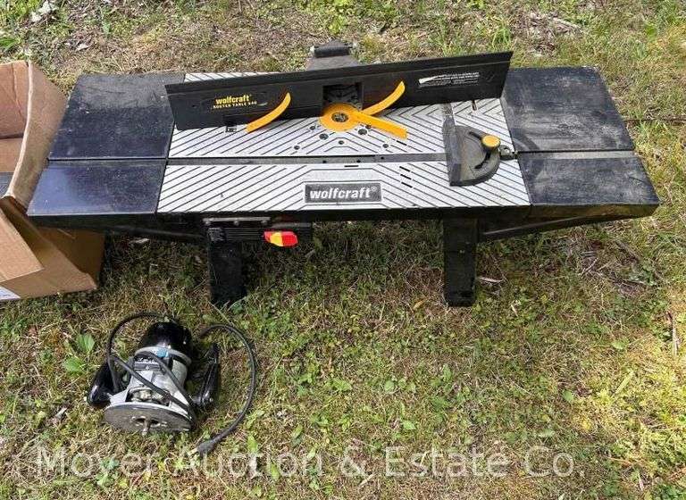 Wolfcraft Router Table with Craftsman Router and Accessories
