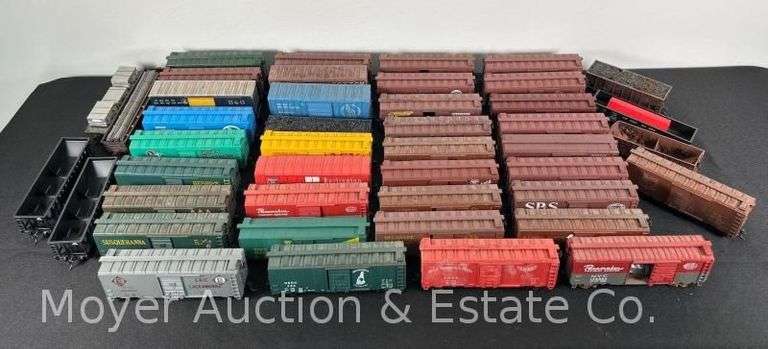 Group of Asst. HO Scale Freight Cars, No Boxes image