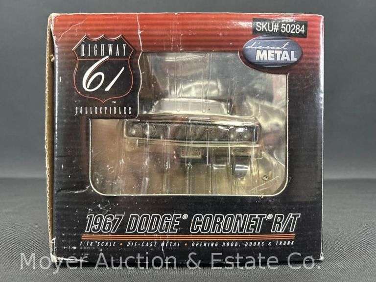 Highway 61 1967 Dodge Coronet R/T Die Cast Model Car