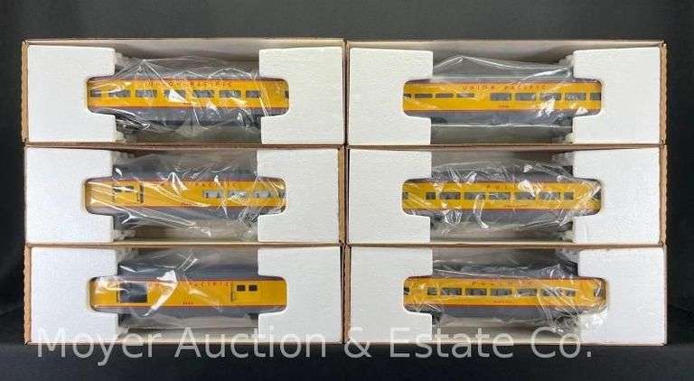(6) Lionel Union Pacific Passenger Cars, No. 9545-9549 and 7210, with Original Boxes
