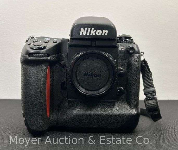 Nikon F5 Film Camera Body image