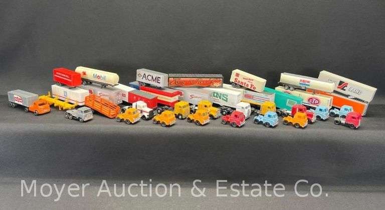 Group of Tractor Trailers, 2"-5.5"w image