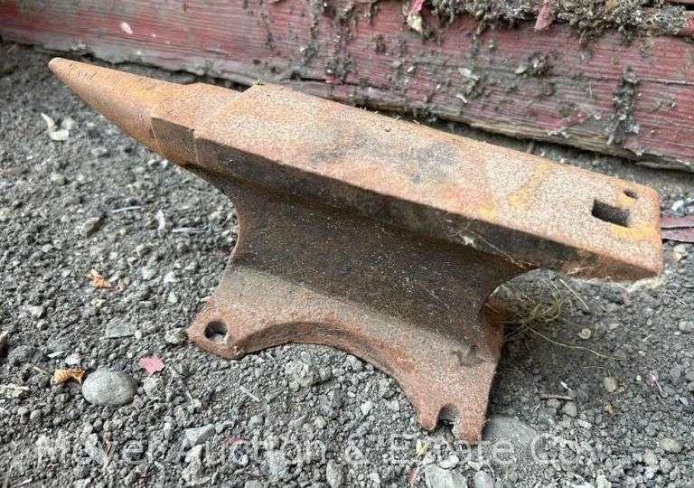 Small Anvil, 11" Long Overall