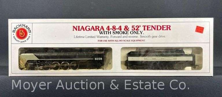 Bachmann HO Scale Niagara 4-8-4 Steam Locomotive and Tender, with Original Box image