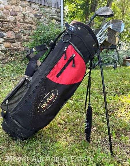 TopFlite Golf Bag with Asst. Golf Clubs image