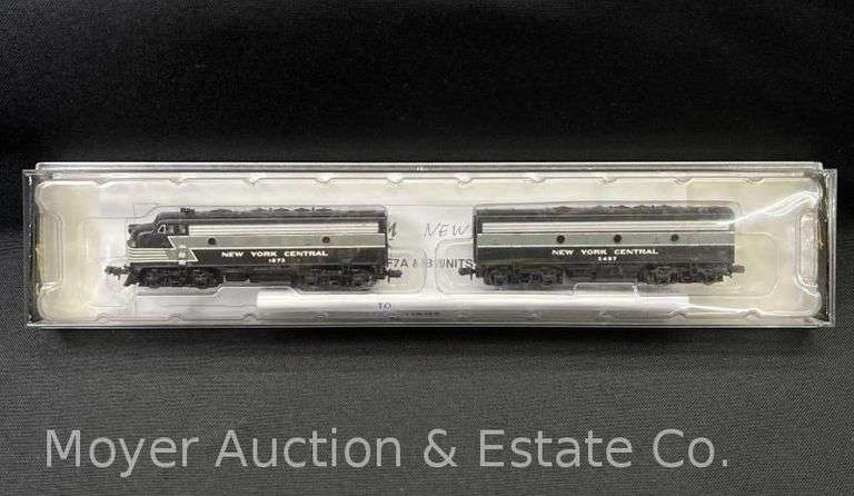 Bachmann Spectrum N Scale NYC F7 AB Diesel Set, No. 81254, with Original Case (Missing Lid)