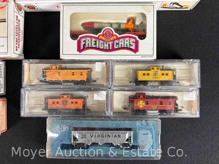 (11) Asst. Con-Cor, Bachmann and Life-Like N Scale Freight Cars, with Plastic Cases