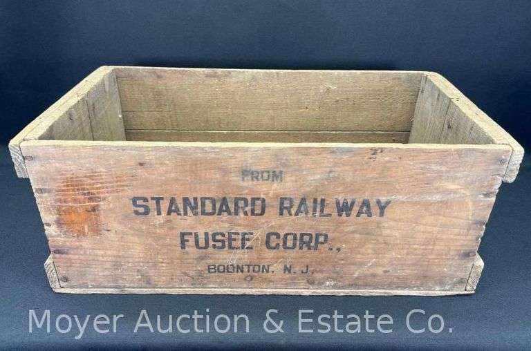 Standard Railway Fusee Corp. Wood Crate, 20.5"x10"x8"