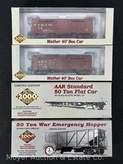 (4) Proto 2000 Series HO Scale Freight Cars, with Original Boxes image