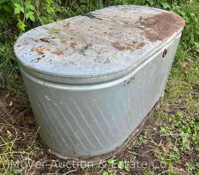 Galvanized Stock Water Tank, 46"w x 24"h