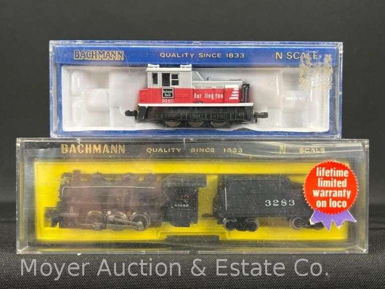 Bachmann N Scale Steal Locomotive and Switcher, with Plastic Cases image