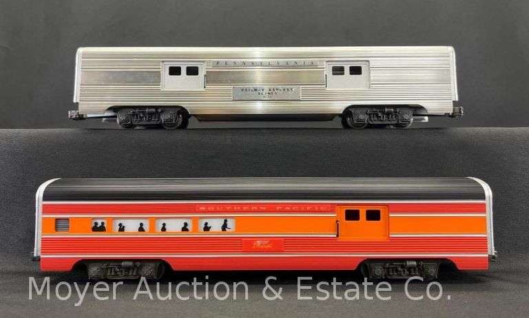 (2) Lionel Aluminum Passenger Cars, No. 9570 and 9590, with Original Boxes image